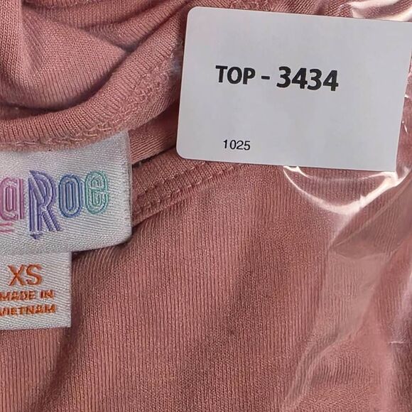 LuLaRoe XS Simply Comfortable Pink Tunic Tee - Picture 8 of 8